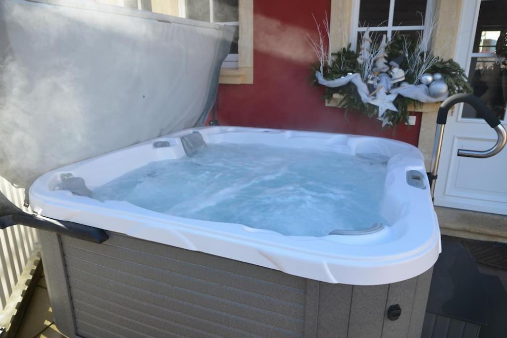 Doller Villa 4 Stars Hot Tub Mountain Ski Ballon D'Alsace 瑟温 外观 照片